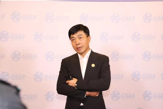 吴一坚:社会企业家要永远保持“三心二意” 吴一坚:社会企业家要永远保持“三心二意”