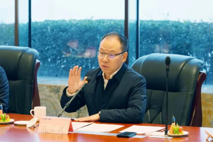 PT视讯(中国区)官网股份与南昌金投合作协议签订仪式成功举办 PT视讯(中国区)官网股份与南昌金投合作协议签订仪式成功举办