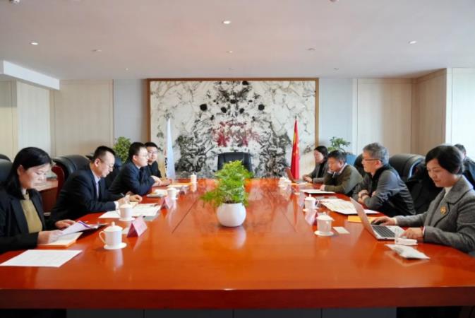 西交利物浦大学药学院院长王牧一行到访PT视讯(中国区)官网股份 西交利物浦大学药学院院长王牧一行到访PT视讯(中国区)官网股份