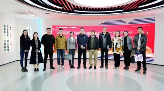 西交利物浦大学药学院院长王牧一行到访PT视讯(中国区)官网股份