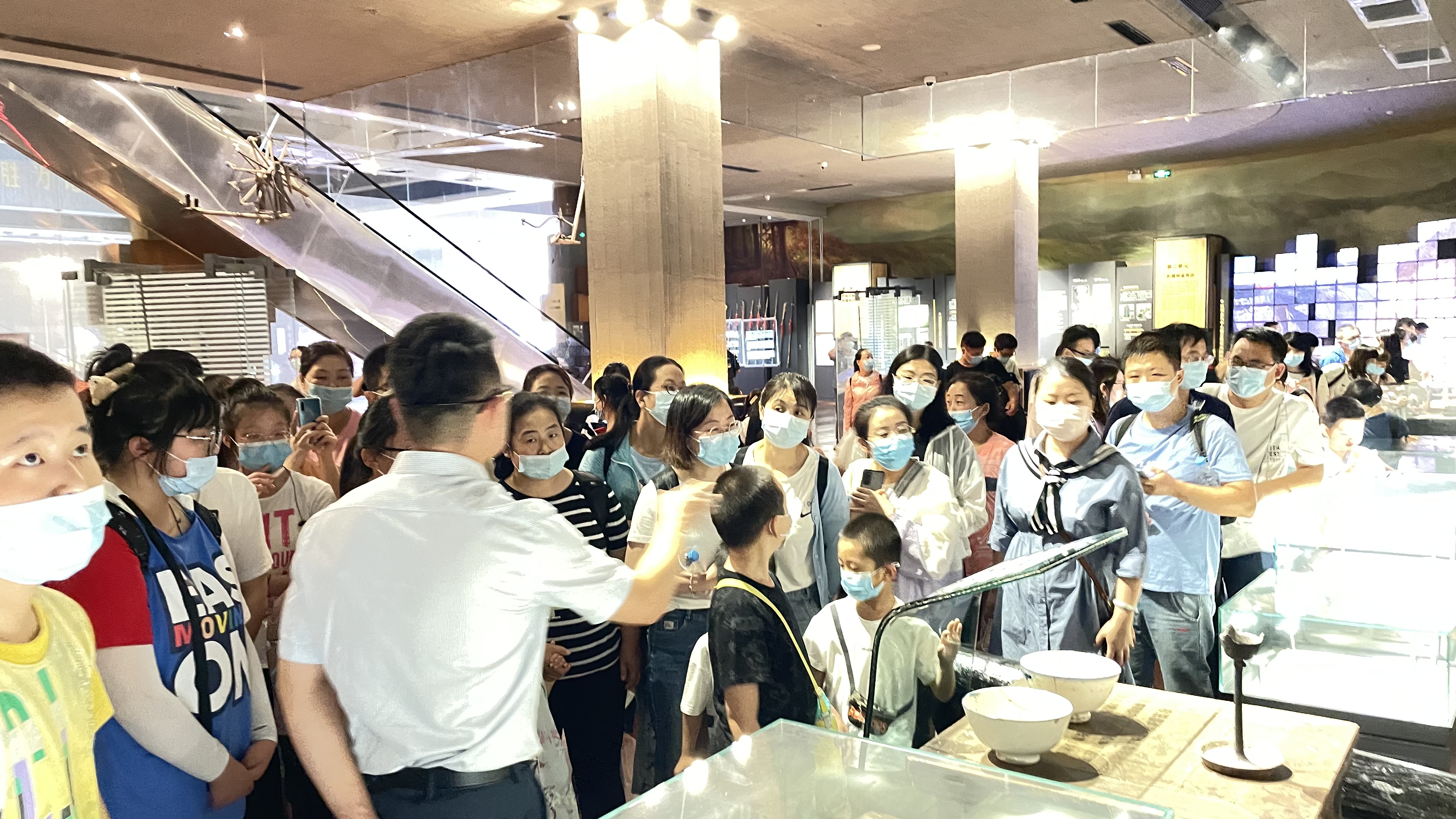 2021PT视讯(中国区)官网股份先进员工照金行