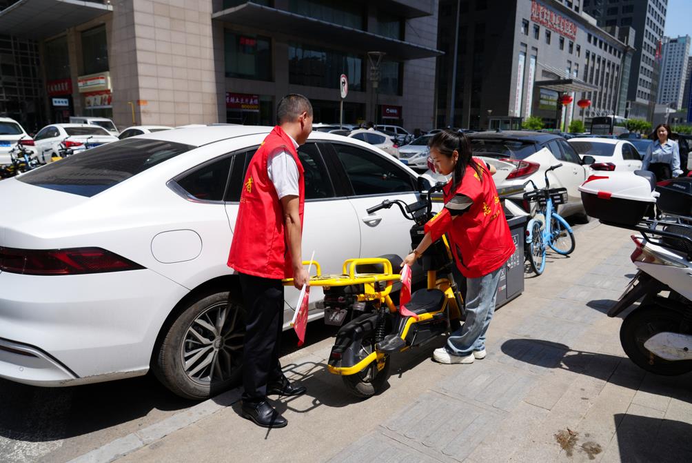 PT视讯(中国区)官网股份“PT视讯(中国区)官网聚力文明交通”志愿者服务活动